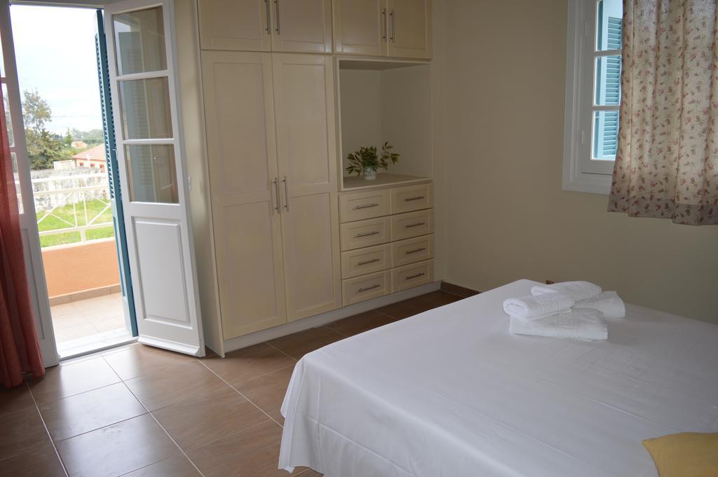 Pesádha Mel'S Apartments מראה חיצוני תמונה