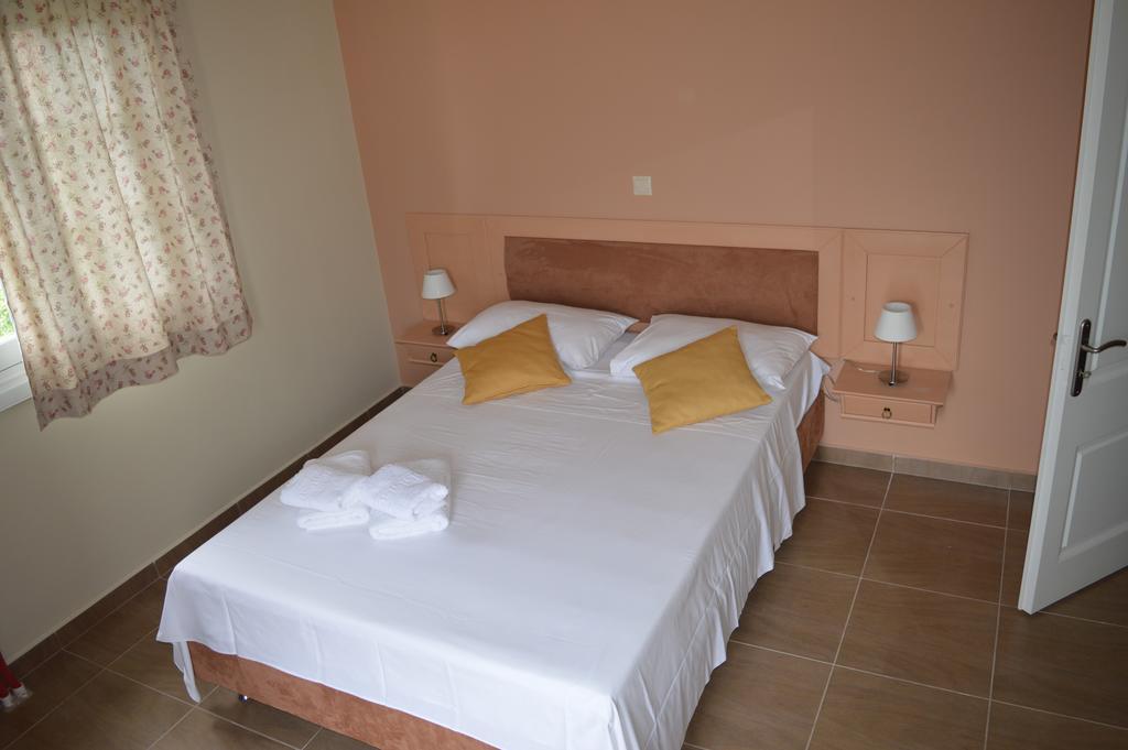 Pesádha Mel'S Apartments מראה חיצוני תמונה